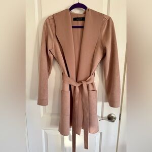 Elegant Pink Women's Coat